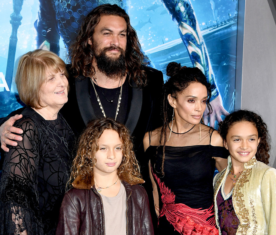 ason-Momoa-and-Lisa-Bonet-family