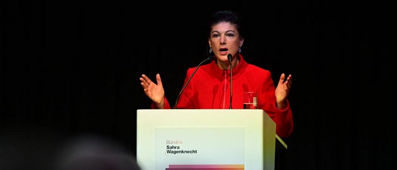 „Sahros Wagenknecht” partijos steigiamasis suvažiavimas Berlyne: prieš ginklus, nukreiptus į Maskvą ir AfD