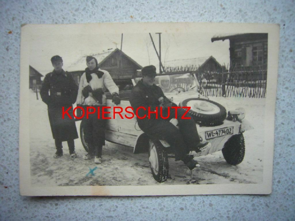 Foto Russland LUFTWAFFE - VW KÜBEL Kübelwagen - Wintertarn Schne
