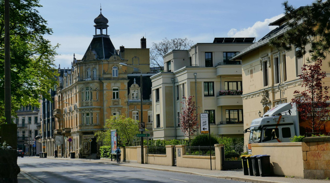 Bild: https://i.postimg.cc/HLRW6hvb/P1270216.jpg