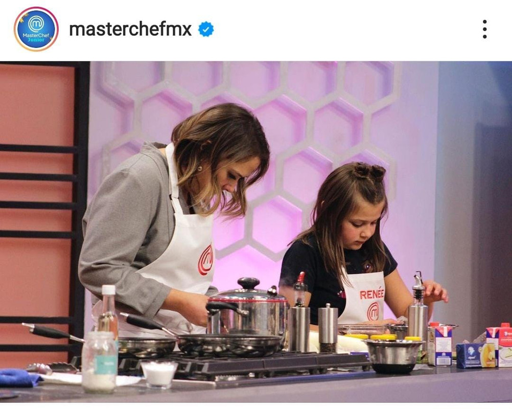 Mamá de Renée la regaña en pleno programa de MasterChef Junior México