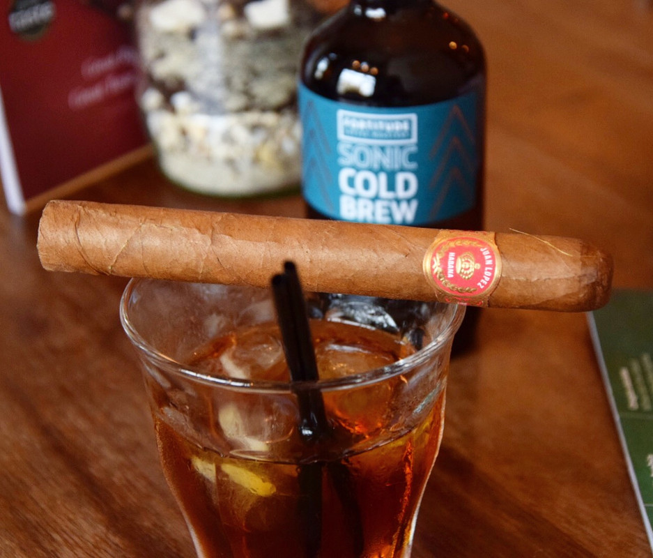 7BCE251F-B8AA-4838-ABED-C90D5167638E