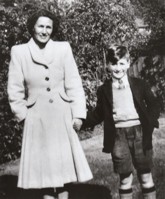 мими смит с джоном