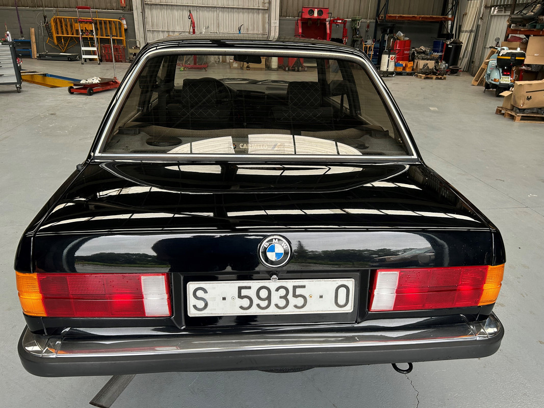 bmw5.jpg