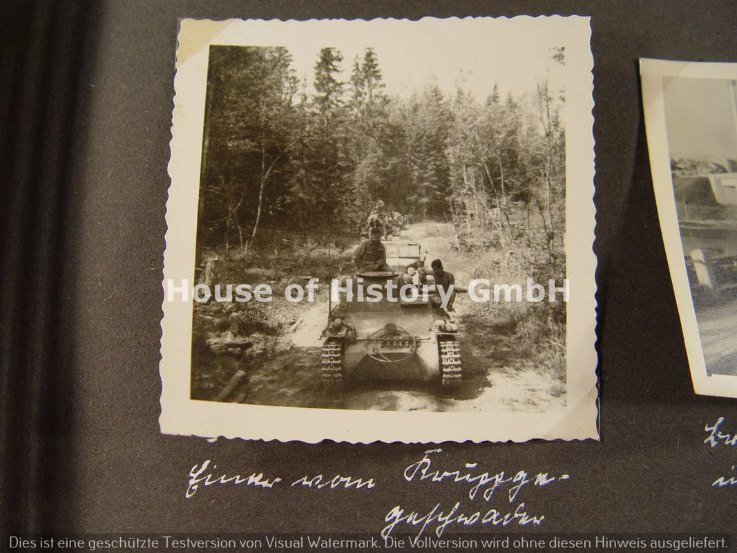FOTOALBUM eines Angehörigen der Kraftfahr Ersatzabteilung 12 und später im 1.Panzer Regiment 21, Ein