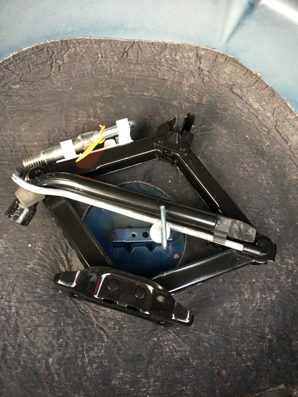 A5A7F4B7-DACF-4928-B65A-C2CBC210D32E