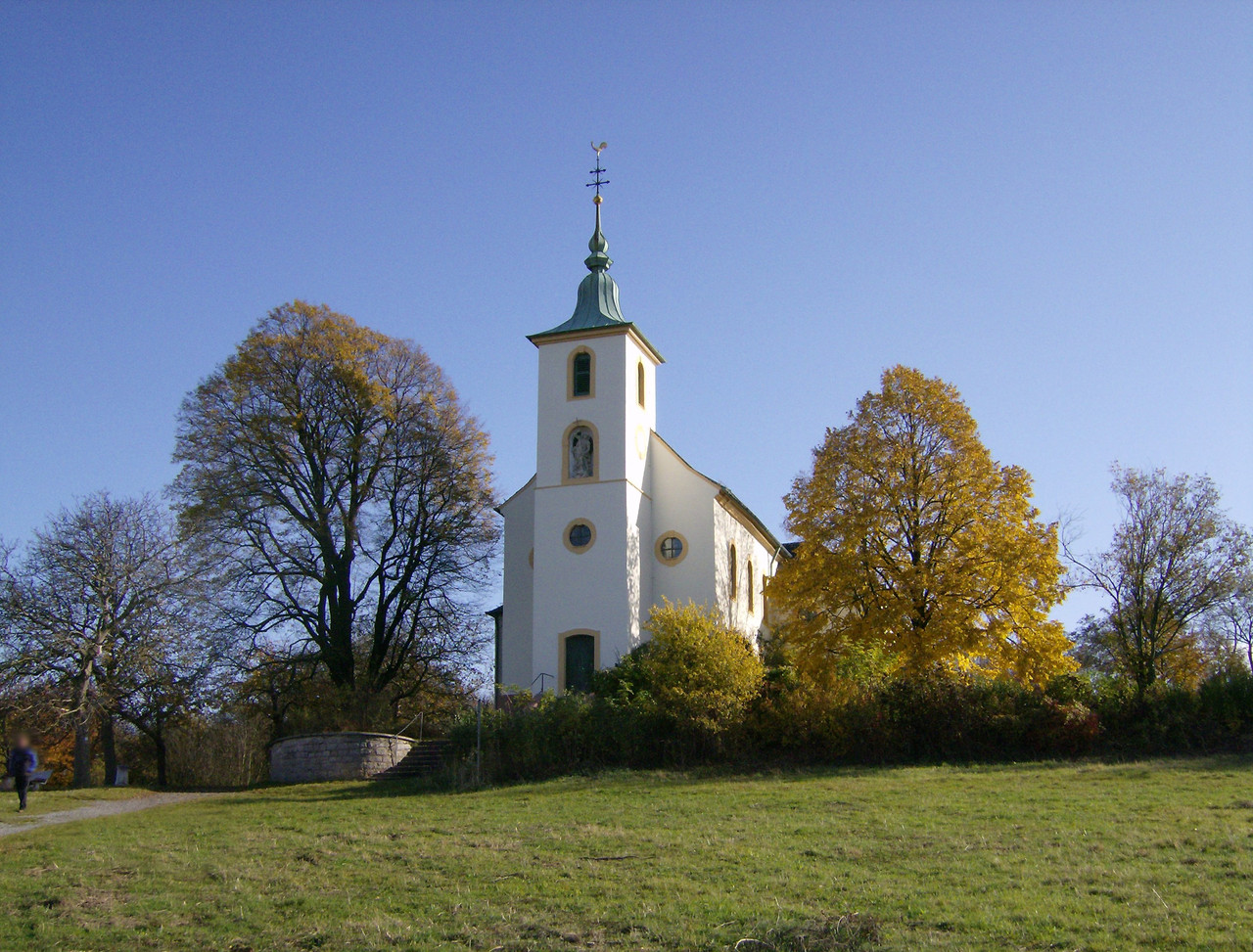 Michaelsberg und Michaelskapelle in Bruchsal-Untergrombach