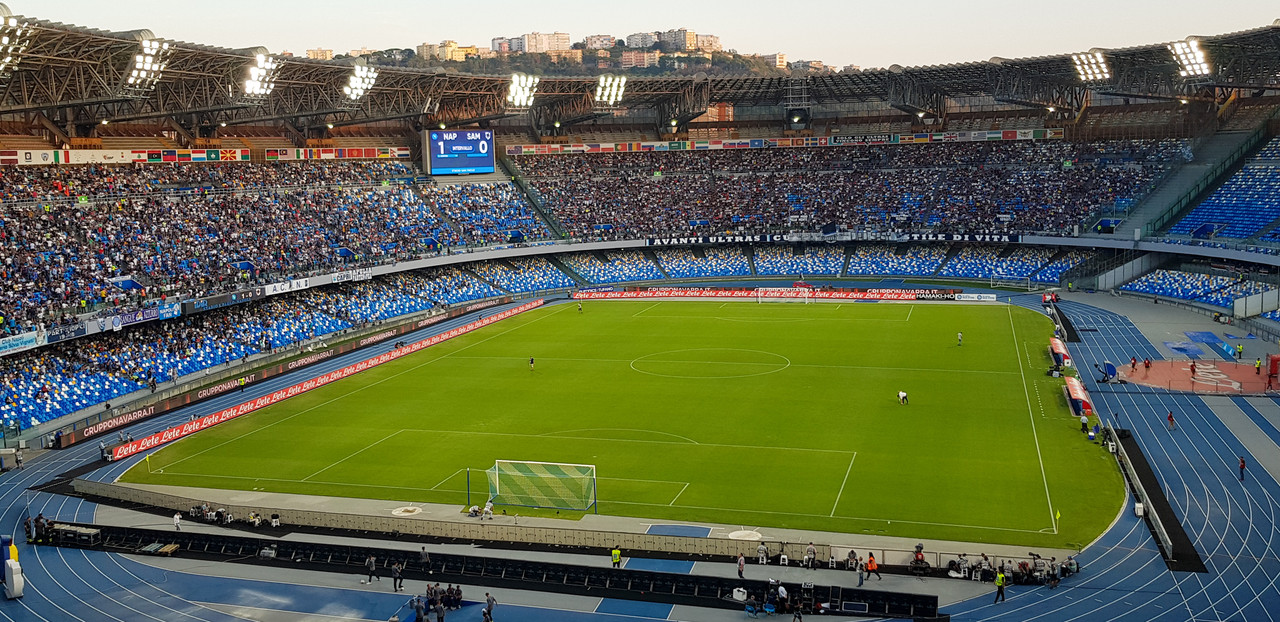 Sân vận động Stadio Diego Armando Maradona - Ngôi đền huyền thoại của thành phố Naples