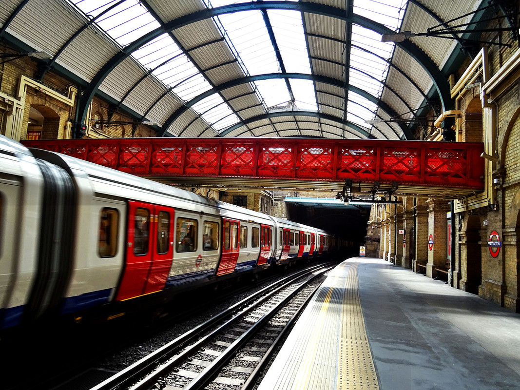 redandwhitetrainstaionbridge.jpg