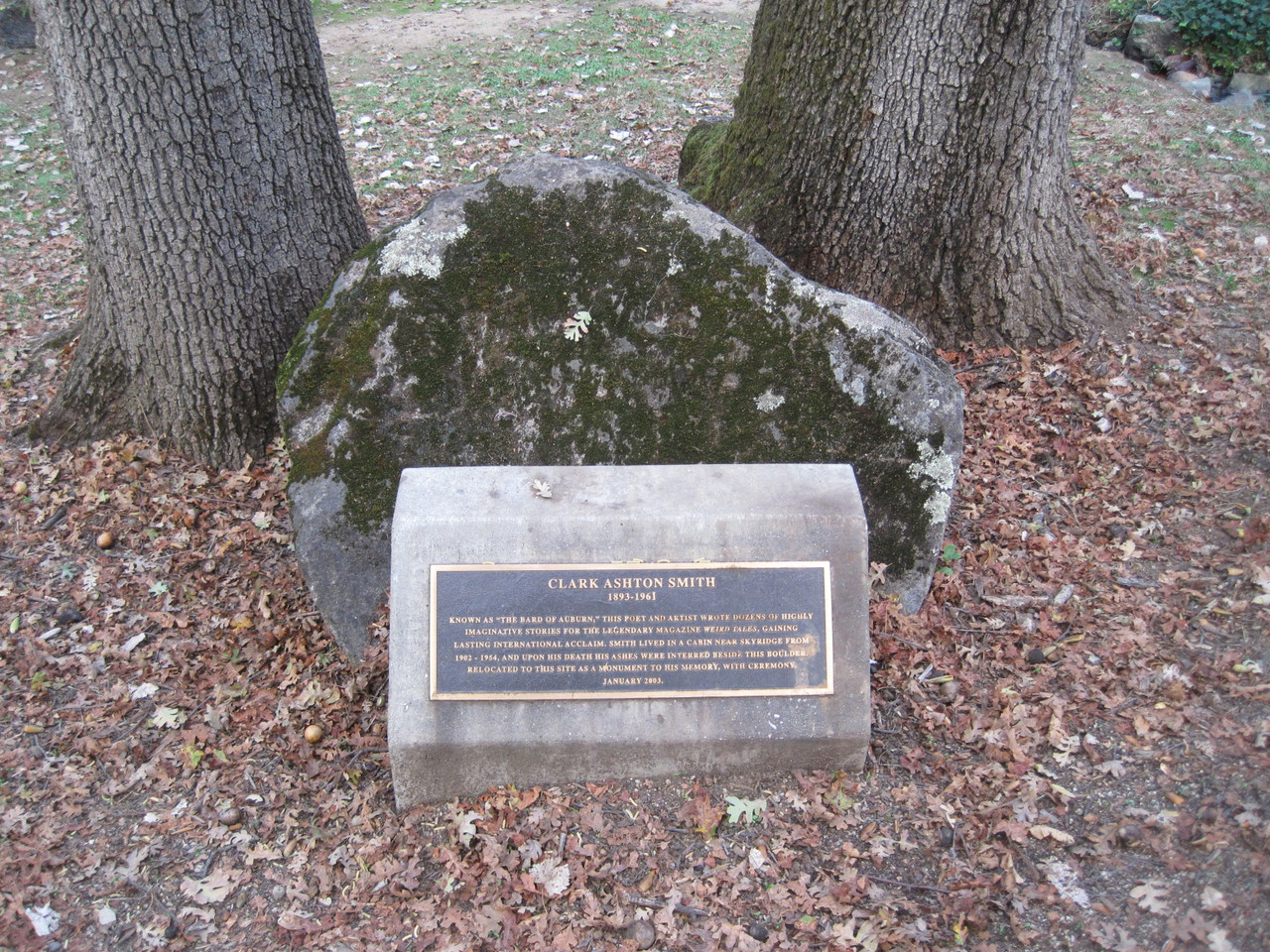 Clark-Ashton-Smith-Memorial-Near