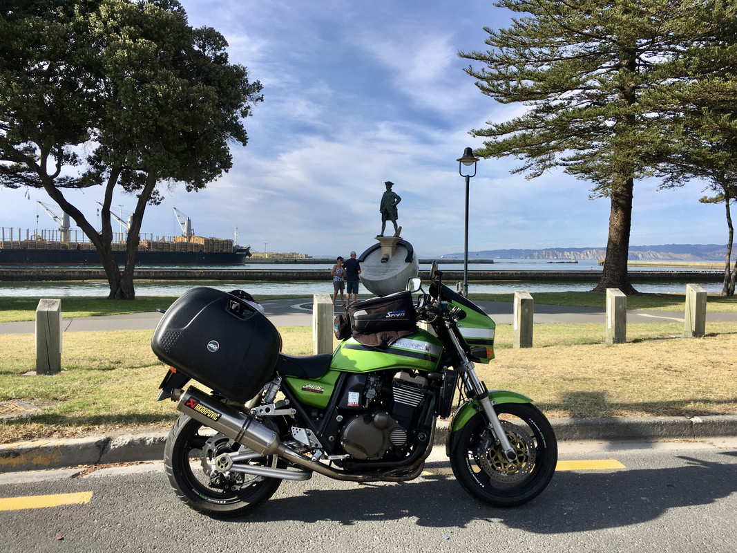 63E871B5-8185-497A-A838-977B4A613C3F