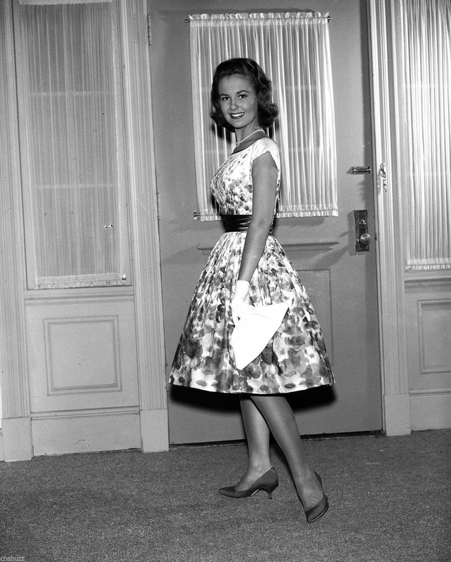 shelley_fabares_b29