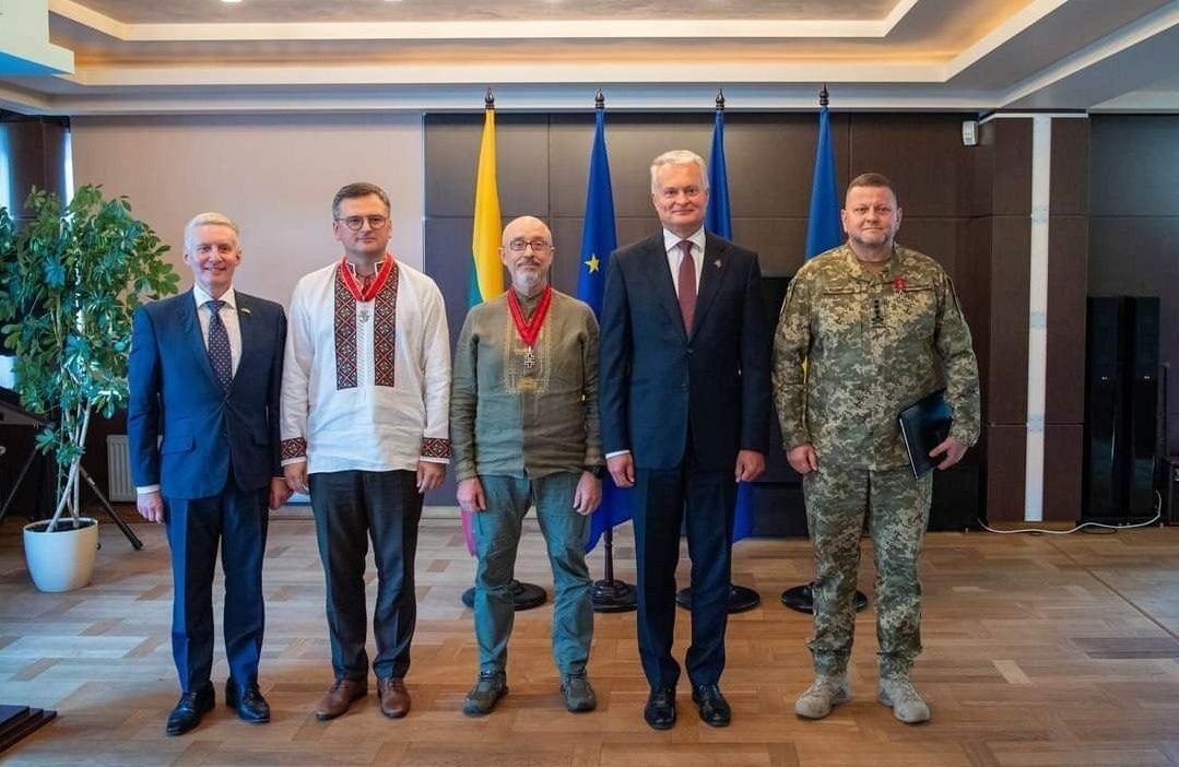 Apdovanojimai okrainos chuntai nuo litukrijos chintos