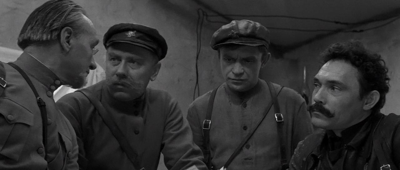 Служили два товариша 1001440