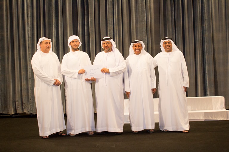 تكريم الطلاب المتفوقين مدرسة الخالدية