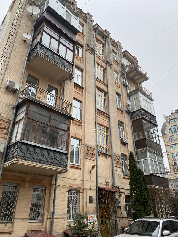 B8020DA3-E5EF-44F6-8ECB-7D73FE689B36