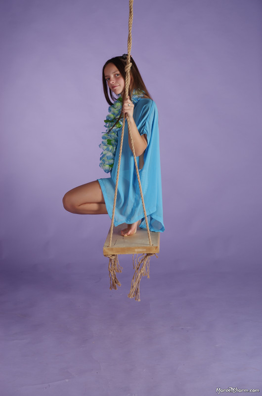 MarvelCharm_Nika-Swing-012