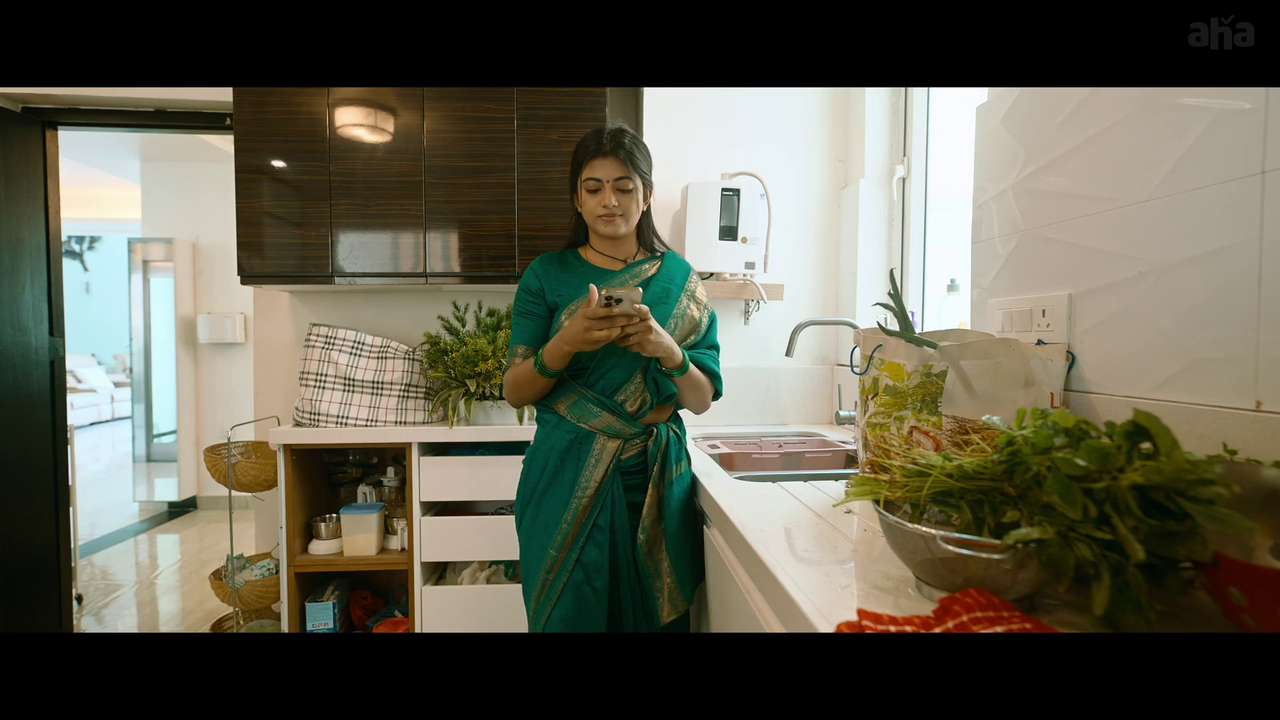 vlcsnap-2025-04-21-19h32m27s551