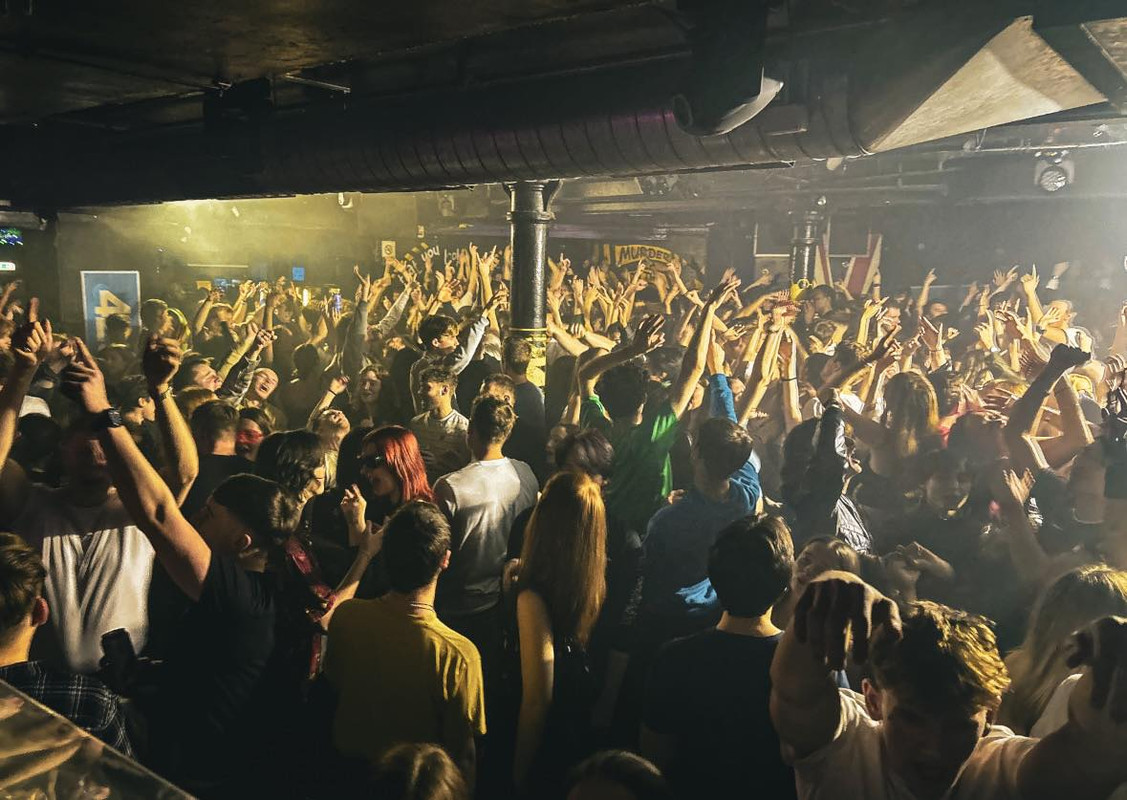 42-ND-STREET-NIGHTCLUB