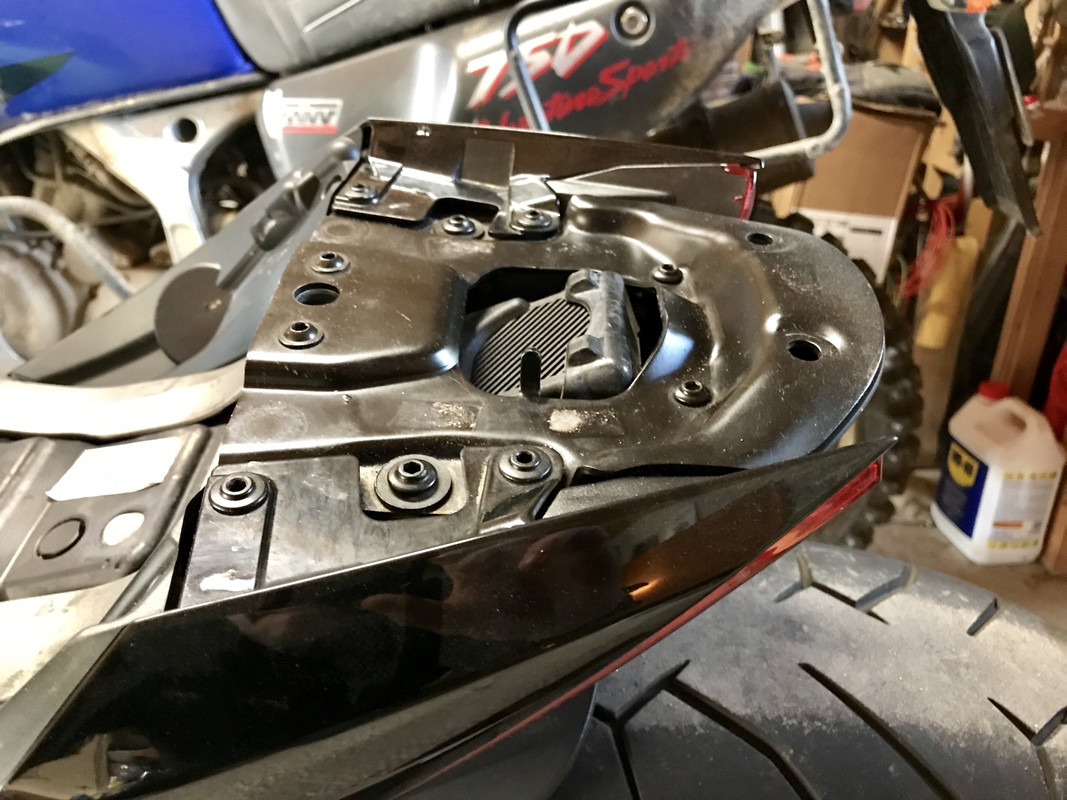 C3D9C337-8658-4541-9076-3F831C5BF860