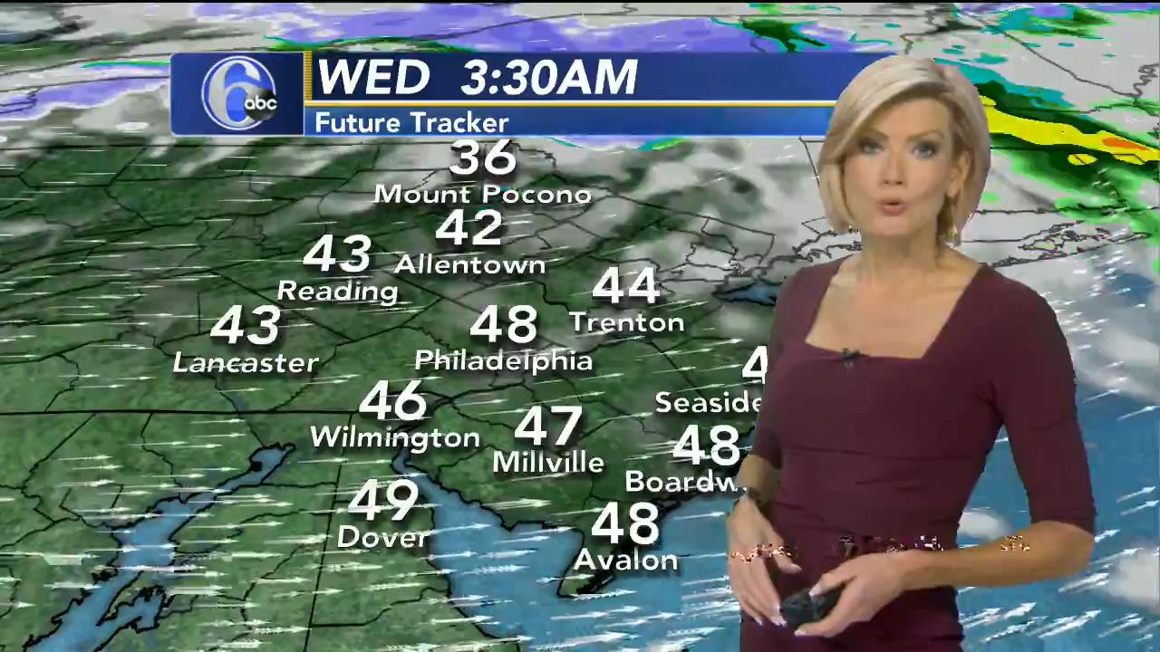 08 January - 23.00.00 - Eyewitness News at 6. Local news, sports