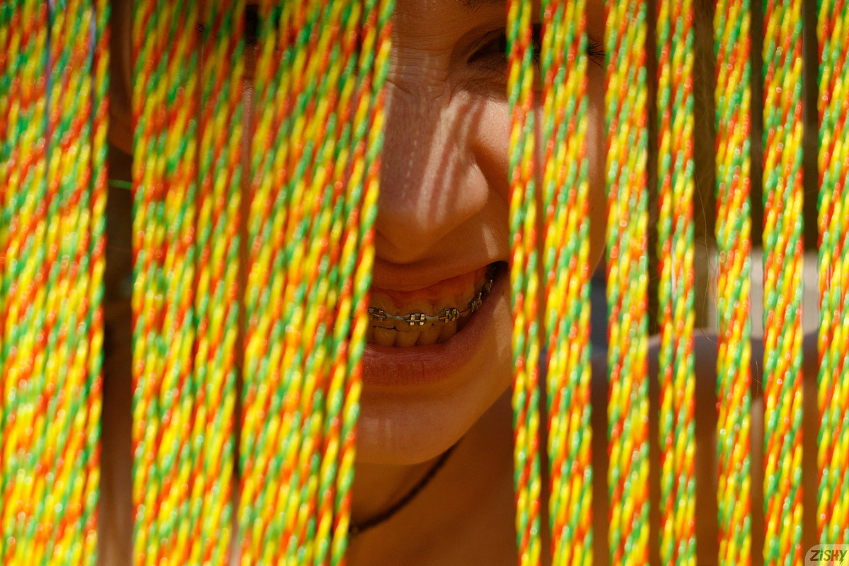 full_042_12034412449049