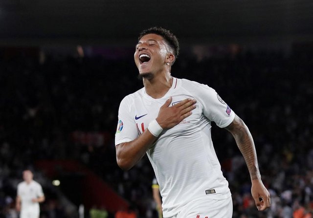 https://i.postimg.cc/HLhqpgR3/Sancho-Celebration.jpg