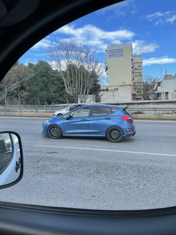 E6322143-CABF-4914-AAB8-45D023D367FF