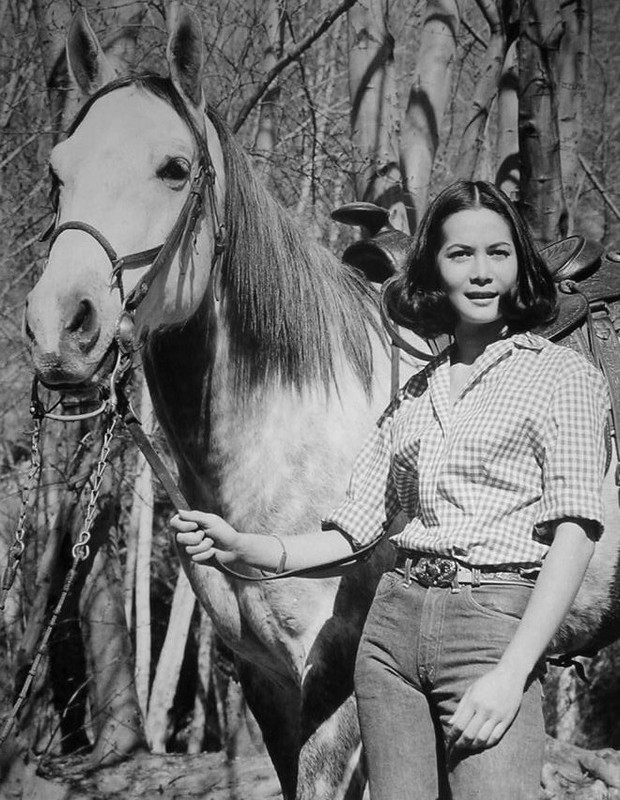 nancy_kwan_a98