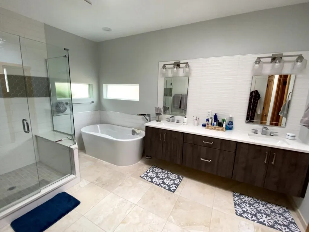Professional shower and tub installation Albuquerque