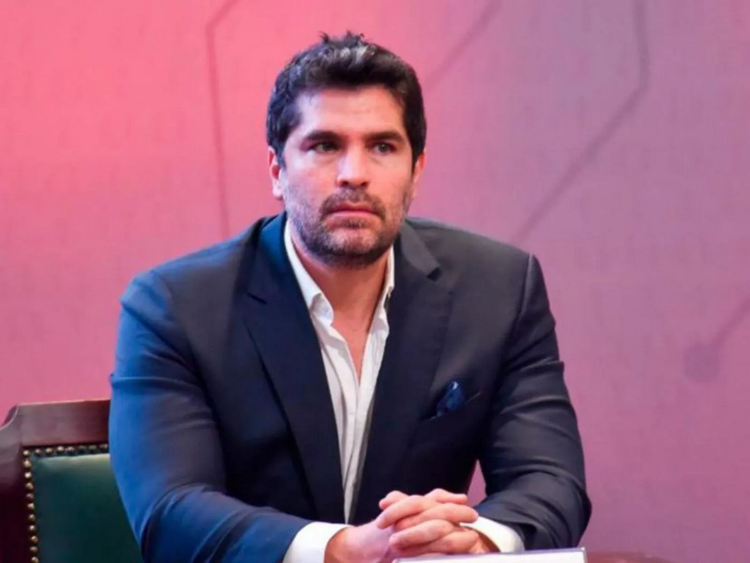 Eduardo Verástegui anuncia su renuncia