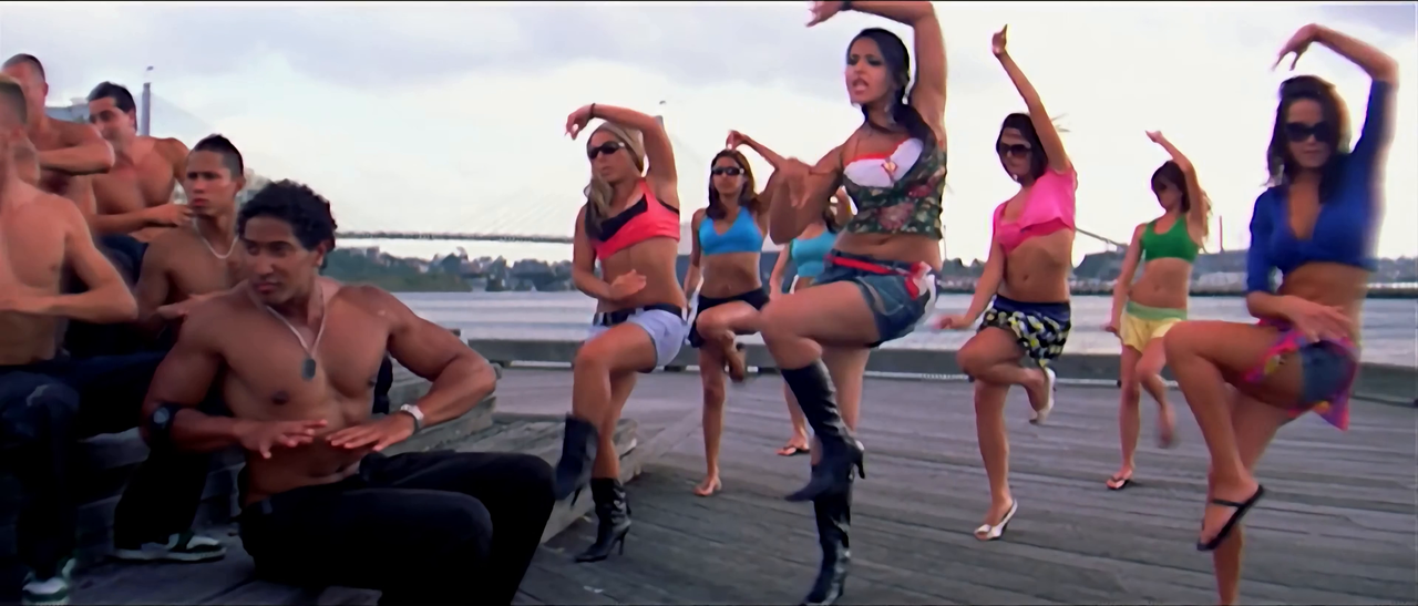 Anushka Shetty Title 4K Song from Okka Magadu2025-04-24 18-37-49-069-221