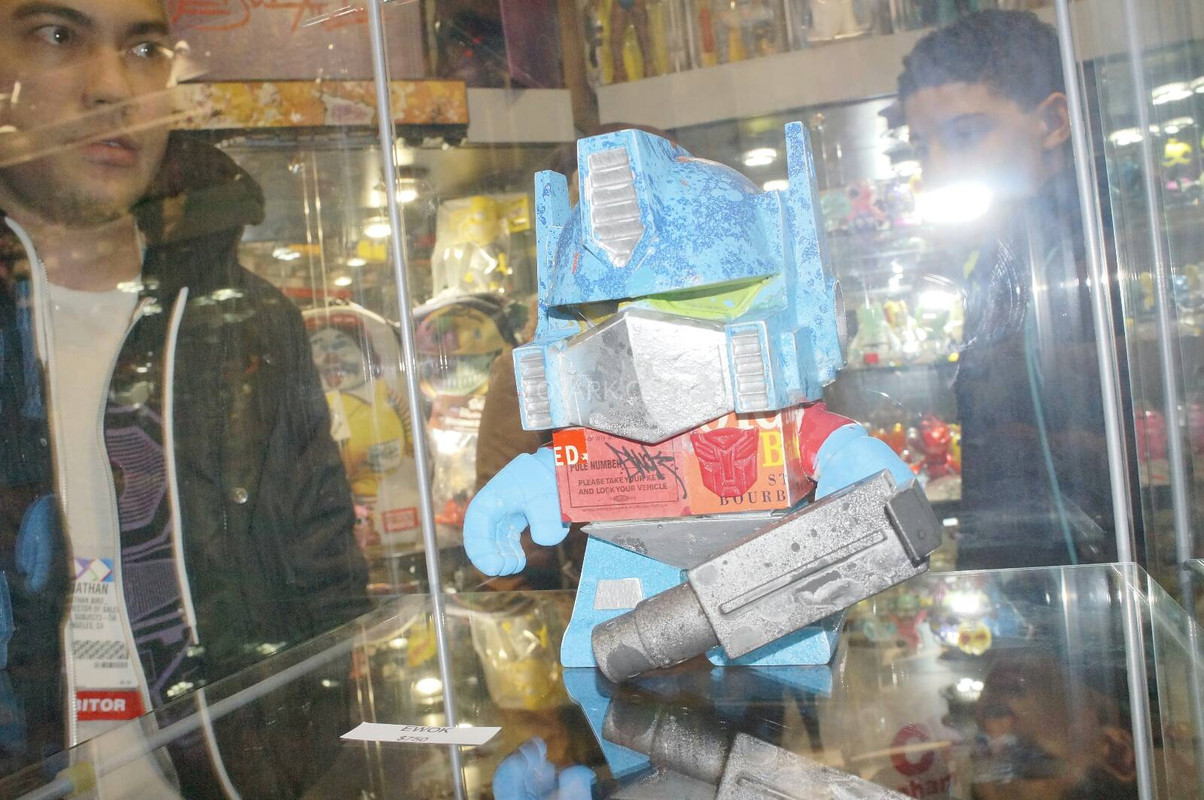 Transformers-Art-Show-018_1392517070