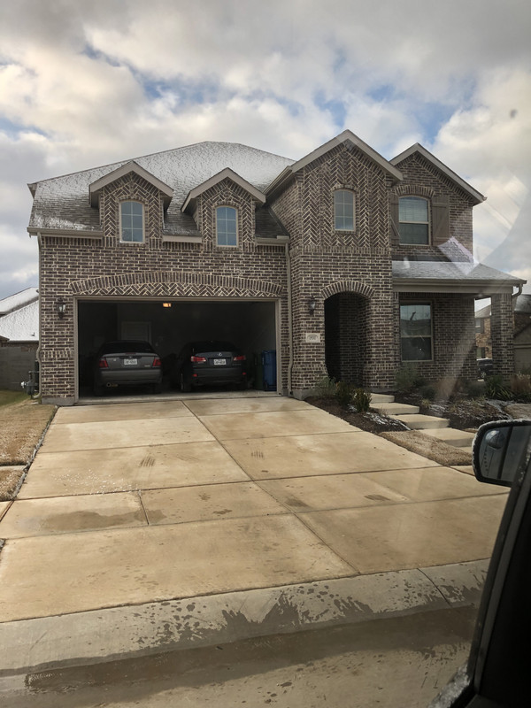 B35F6EA0-12A7-4BB8-A2E7-E4704910187F