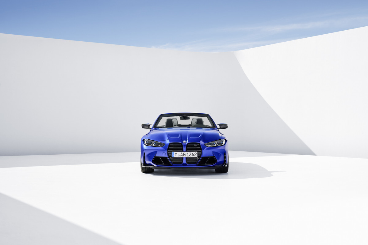 P90420207_highRes_the-new-bmw-m4-compe