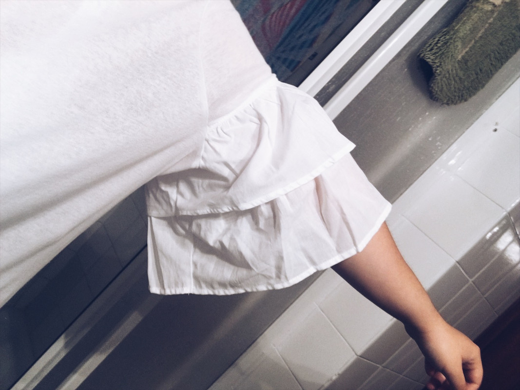 AA034F69-0923-4A96-B85E-03BECAF5E1EB