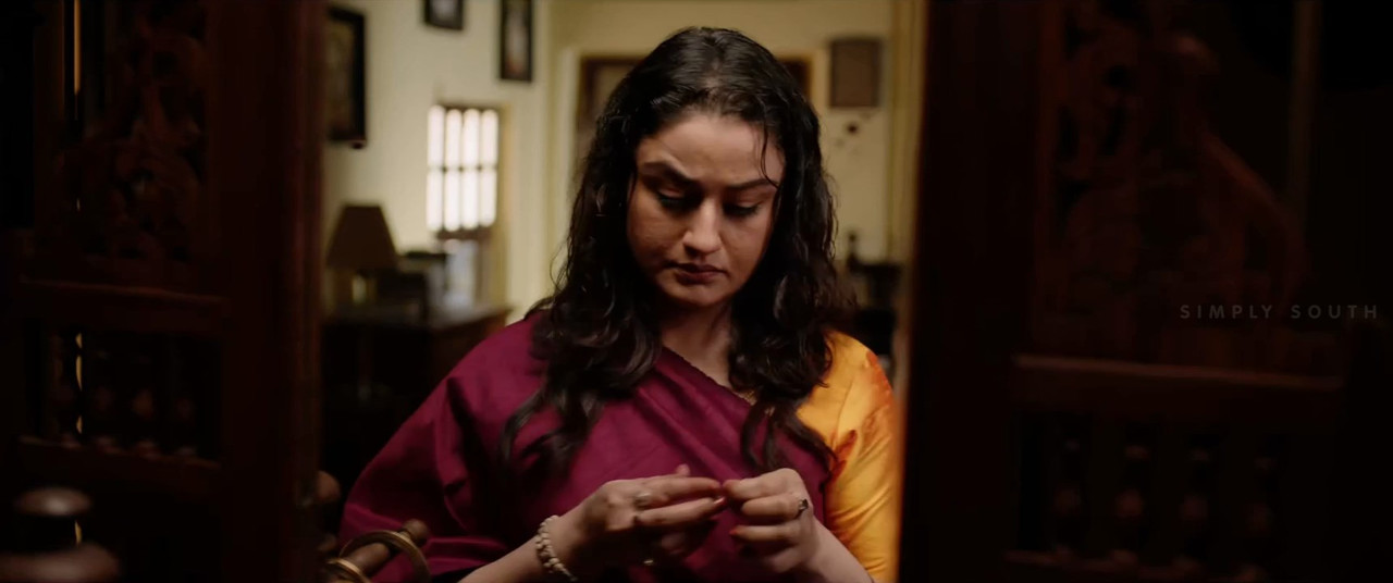  WebRip [Tamil] 480p, 720p ESub Screenshot