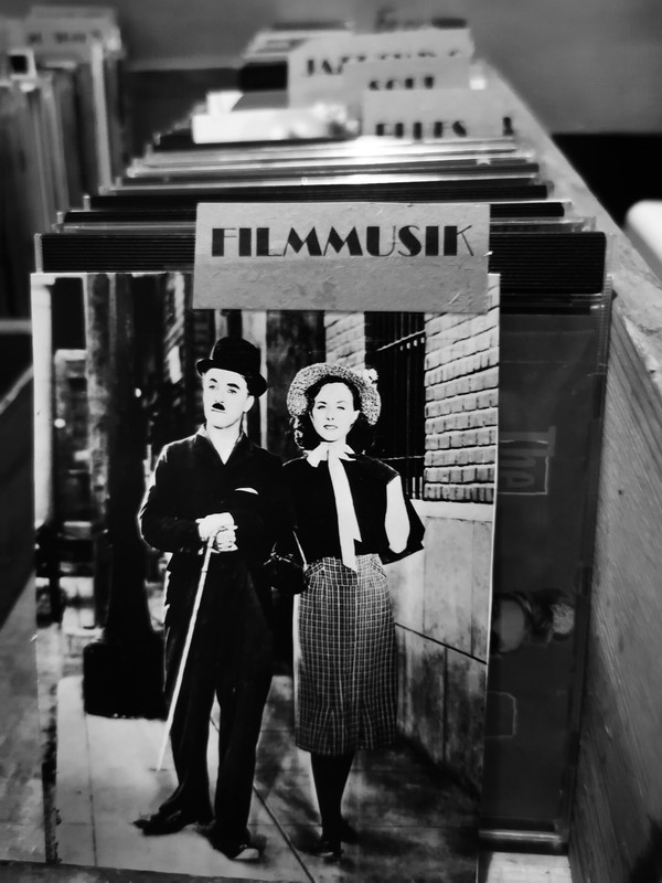 39A68D50-3E2D-42AC-94EC-CF7773F91507