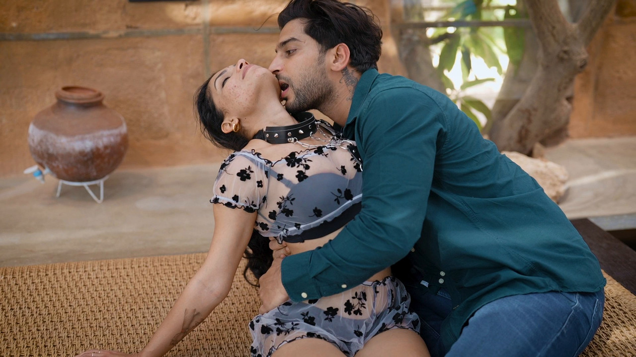 Reshmi Nair Hot Outdoor Tease Video mp4 0011 — Postimages