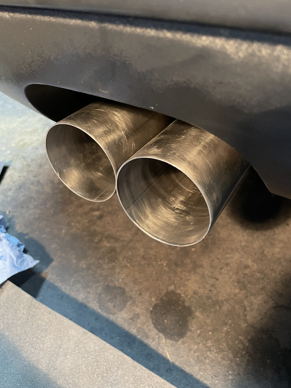 98B807CE-F8E3-43FF-91A5-43CE6A5B2366