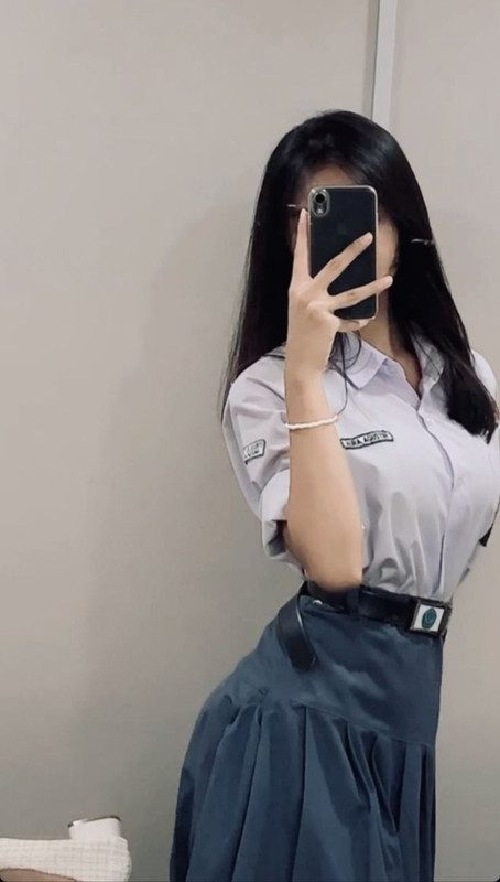 BOKEP SURREALUST