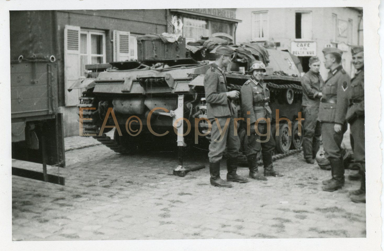 StuG Sturmgeschütz Panzer Russland Tank Foto1