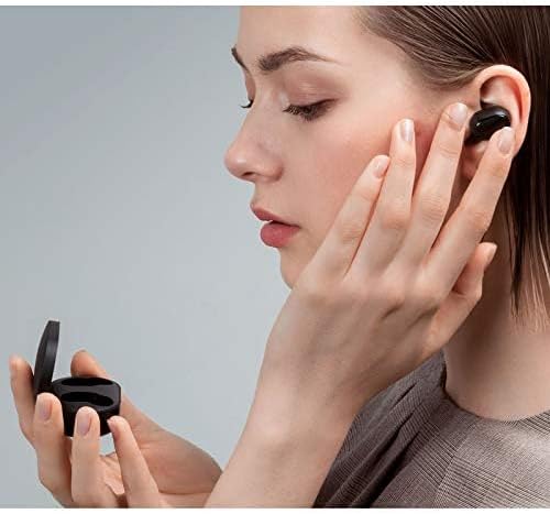 Estuche de carga de los audífonos Redmi AirDots 3 de color azul.