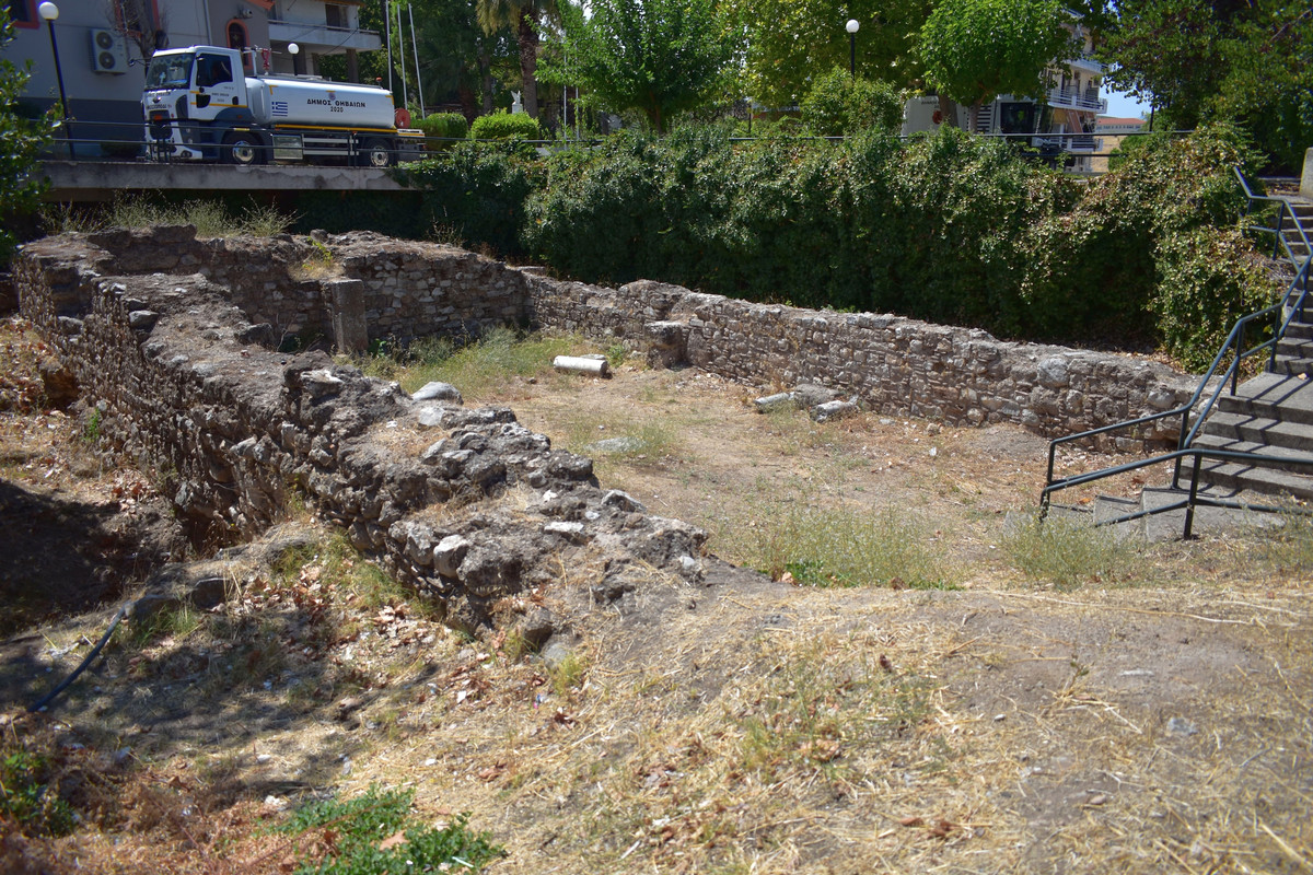 Ανασκαφή πλατείας Αγίου Γεωργίου (2)