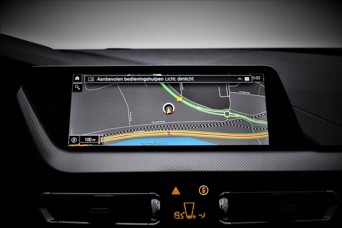 8E40B0FF-B0B5-48A6-BA72-9C3FD1673116