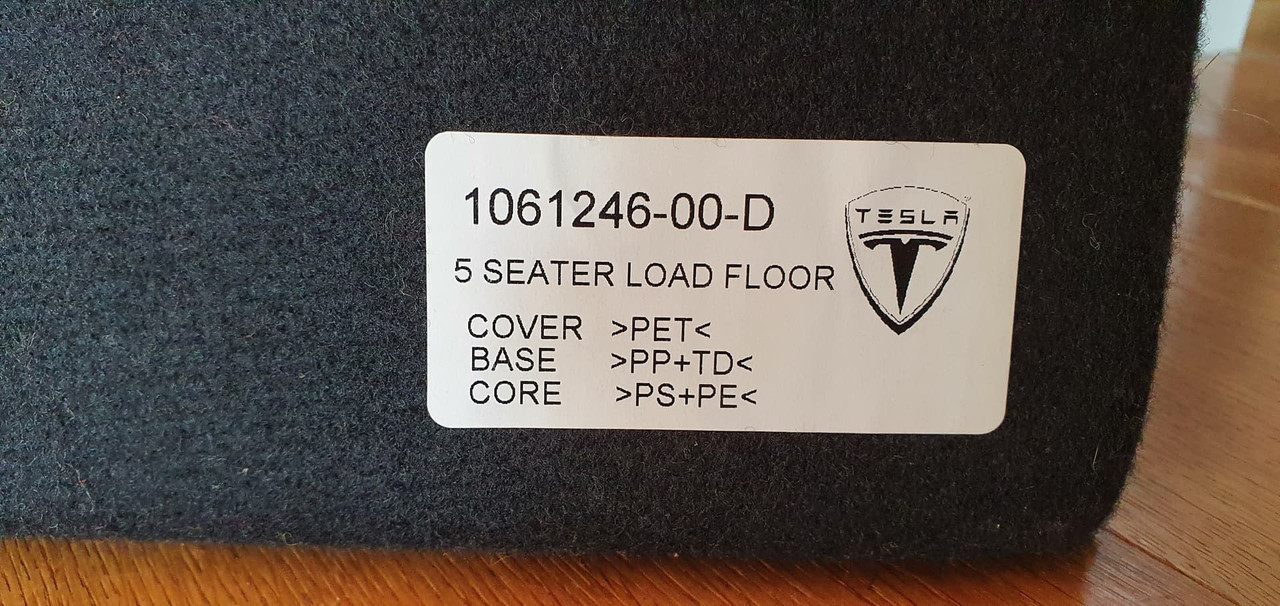 Matelas-Tesla-Model-X-6places-32