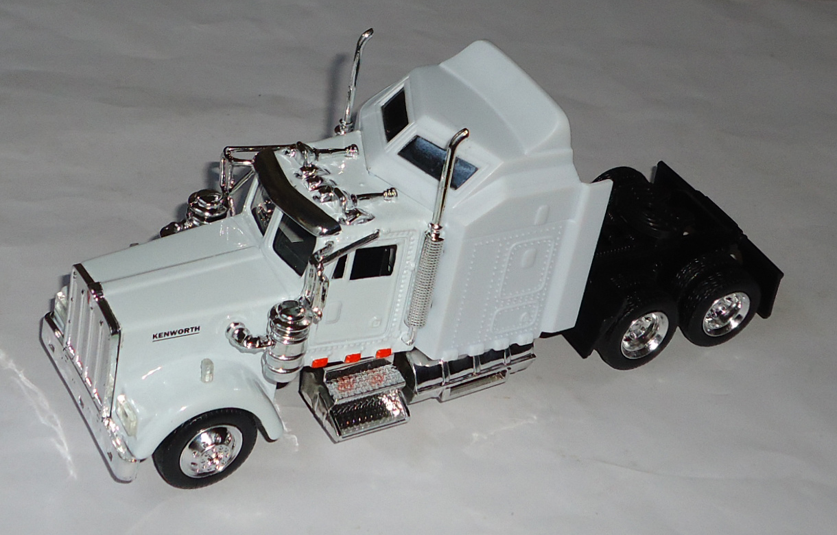 Kenworth-W900