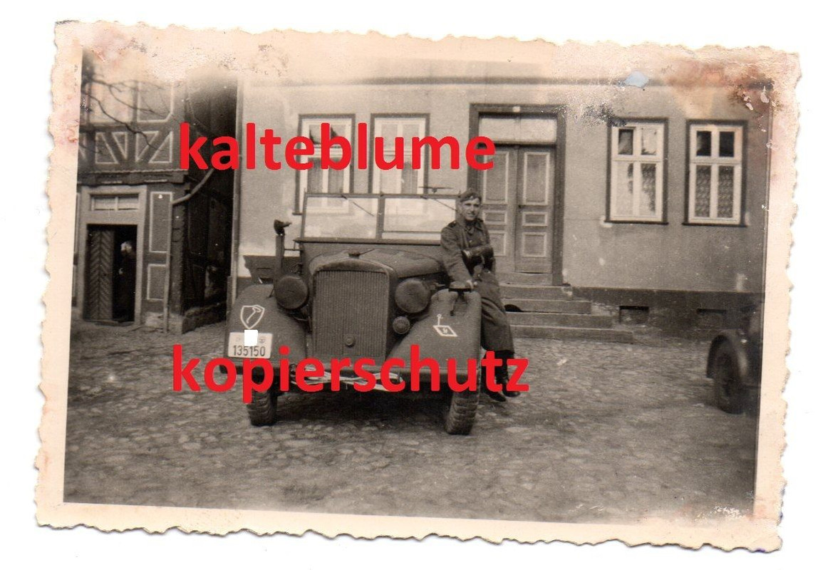 Panzer-Abteilung 1 LAH in Wildflecken Wappen Kennung Kübelwagen 2