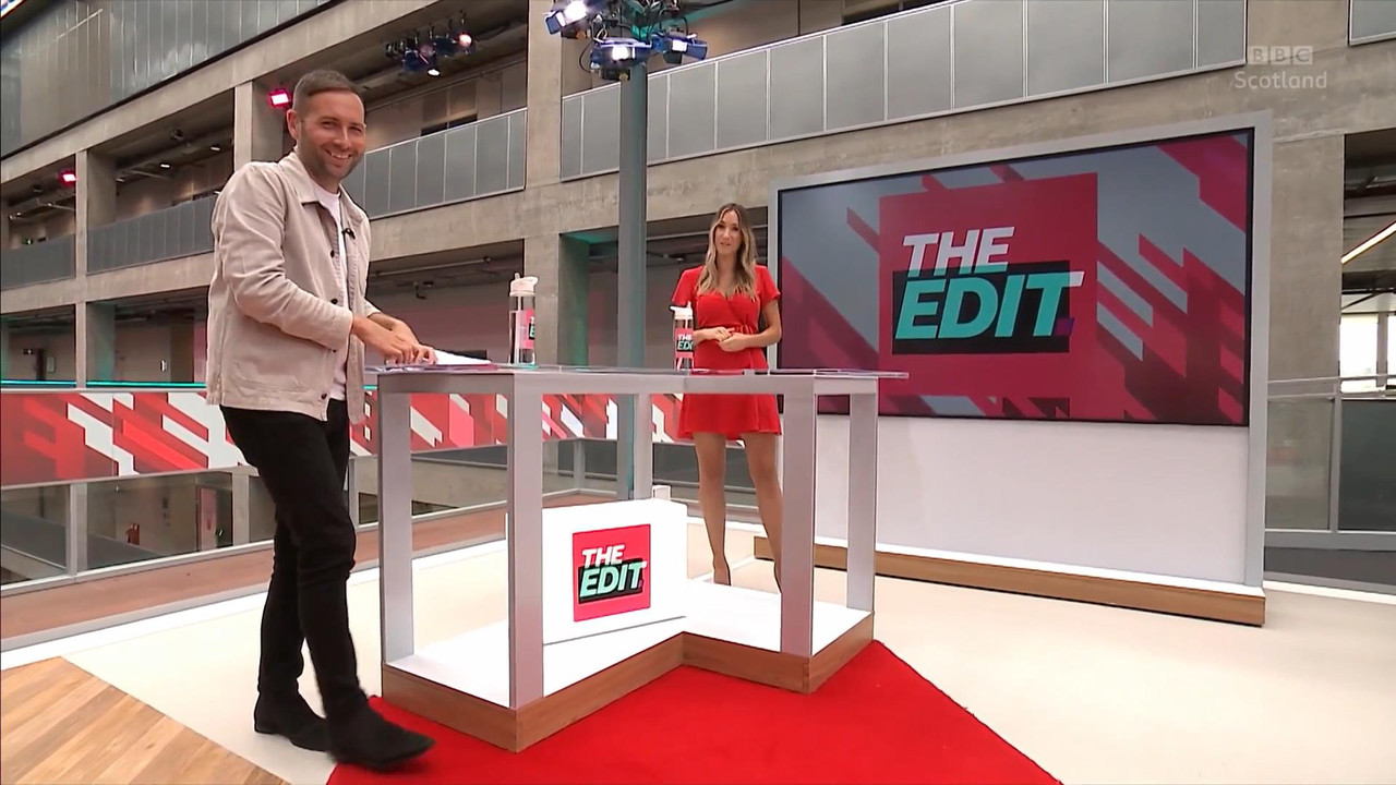 07.10 - 19.15.00 - The Edit  ᴺᵉʷ. Entertainment News And Chat With Am...-1.mp4_snapshot_07.23_[2021.