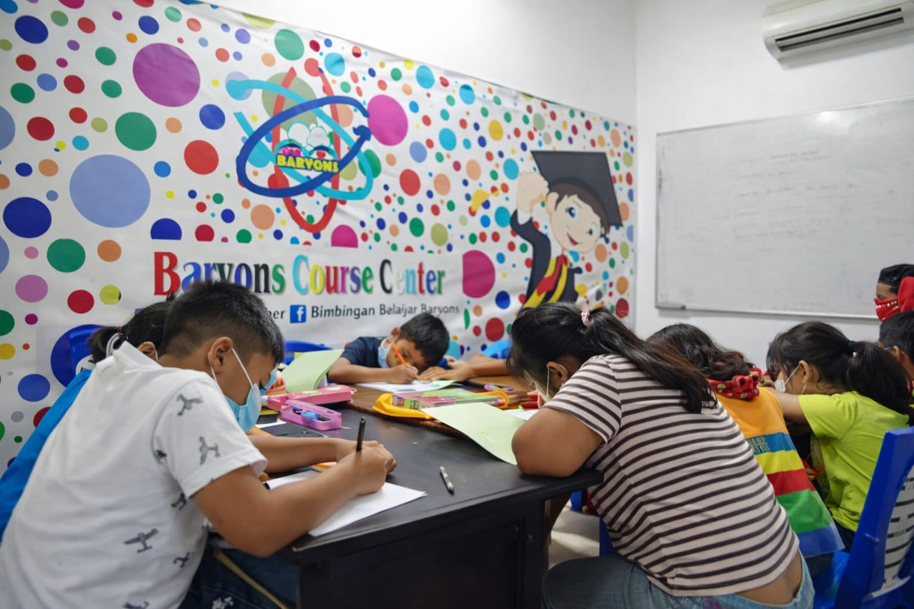 Foto Siswa Baryons Sedang Belajar Ceria di Gianyar